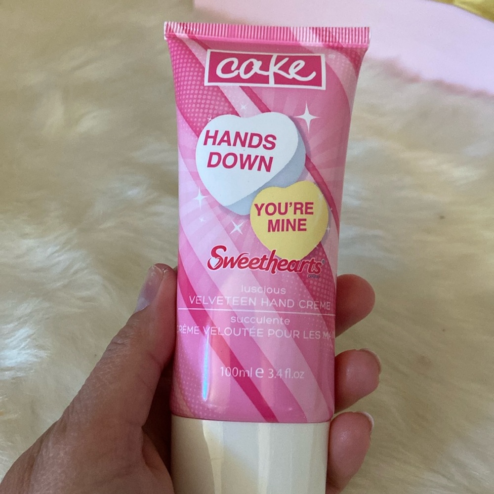 Cake luscious velveteen hand cream 100ml